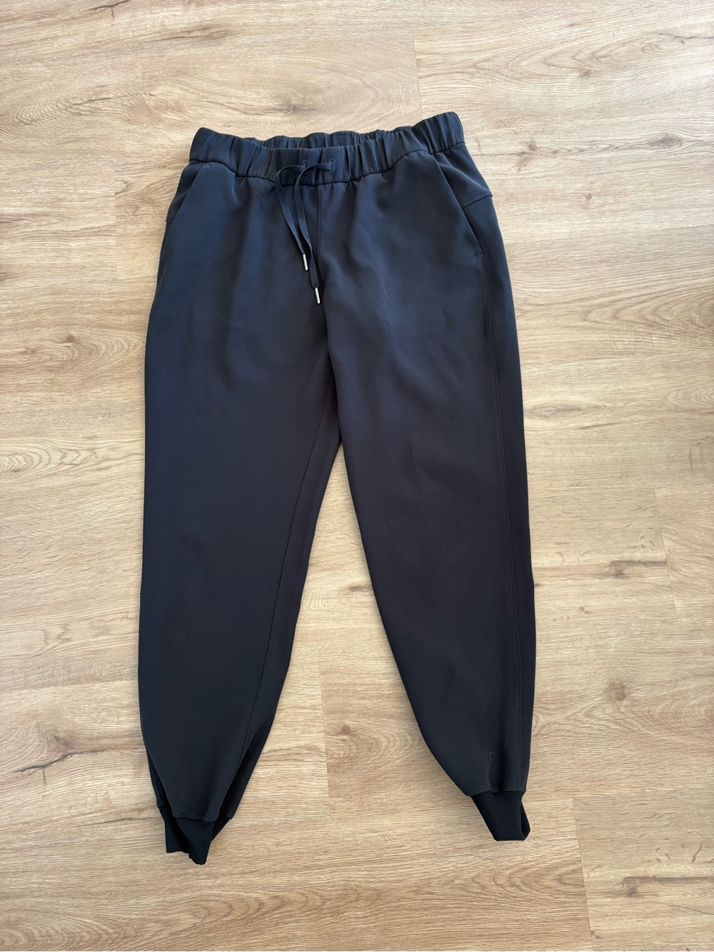 lululemon On the Fly Jogger